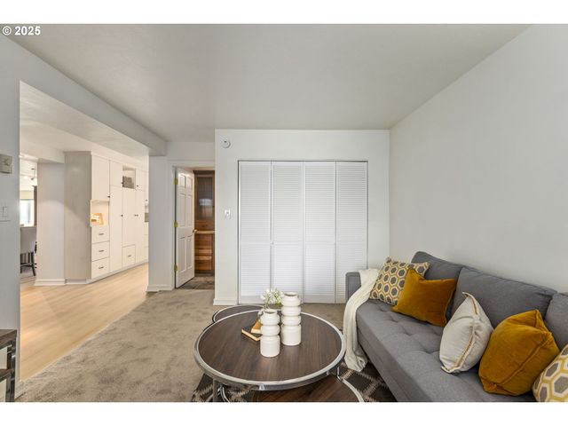 2309 Sw 1ST Ave 844, Portland, OR 97201