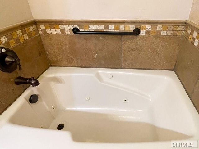 1865 Caribou Street, Idaho Falls, ID 83401