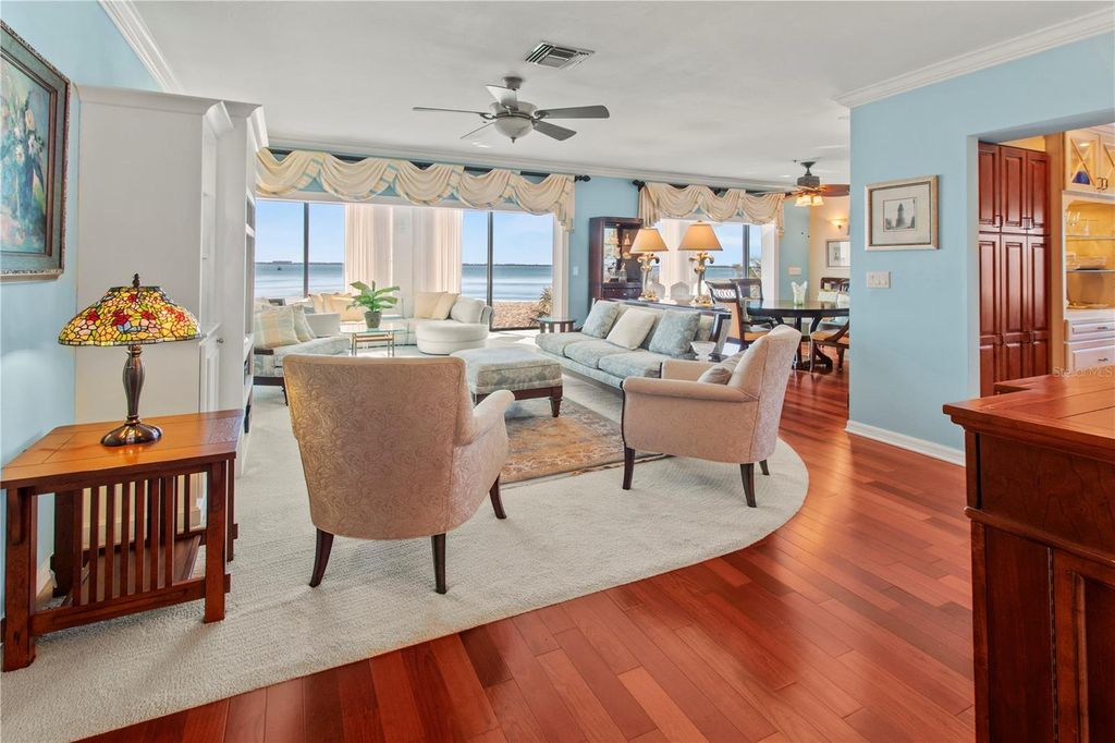 Image 10 of property listing at 4565 BAY CLUB DRIVE 27, Bradenton, FL 34210