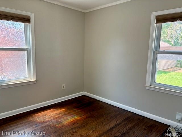 2430 Bennett Street, Dearborn, MI 48124