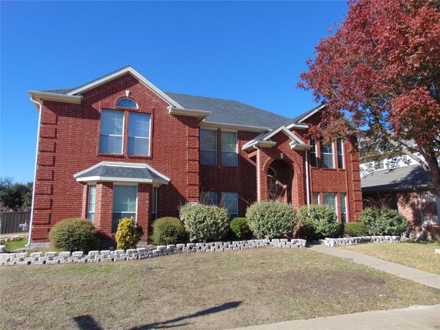 1823 Wildwood Lane, Glenn Heights, TX 75154