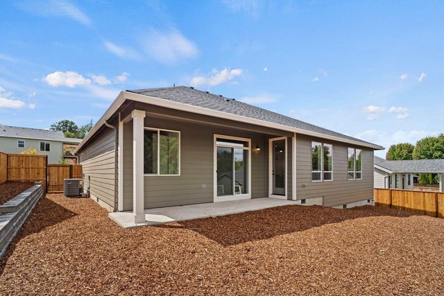 1134 Pumpkin Ridge Drive 337, Eagle Point, OR 97524