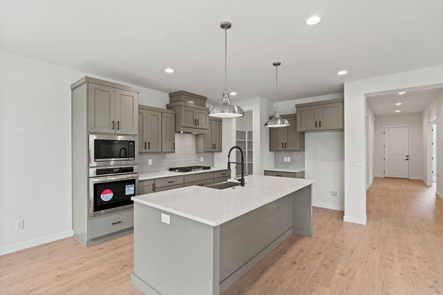 1134 Pumpkin Ridge Drive 337, Eagle Point, OR 97524