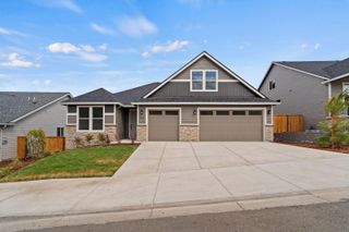 1134 Pumpkin Ridge Drive 337, Eagle Point, OR 97524