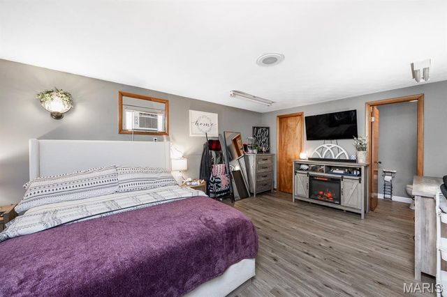 808 E Birch Street, New Baden, IL 62265