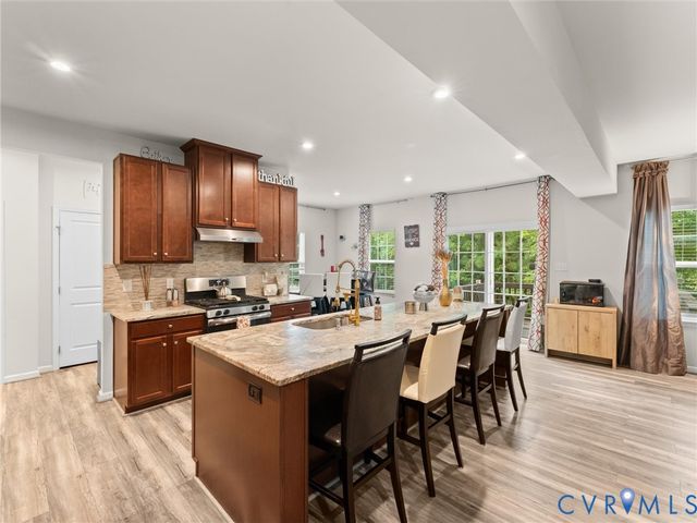 10206 Sandy Ridge Dr, Chesterfield, VA 23832