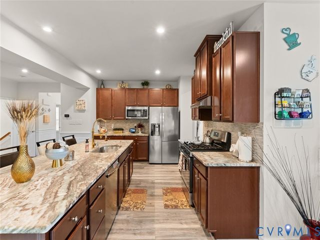10206 Sandy Ridge Dr, Chesterfield, VA 23832