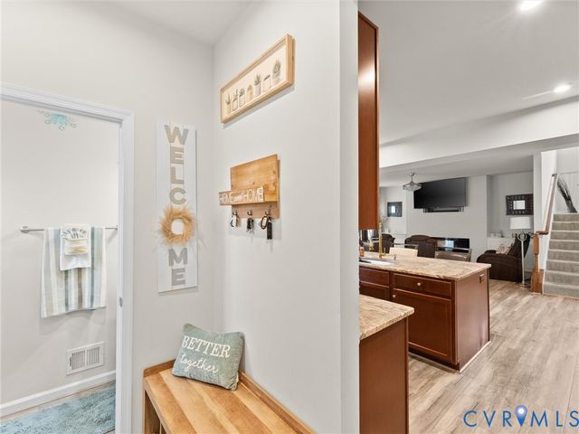 10206 Sandy Ridge Dr, Chesterfield, VA 23832