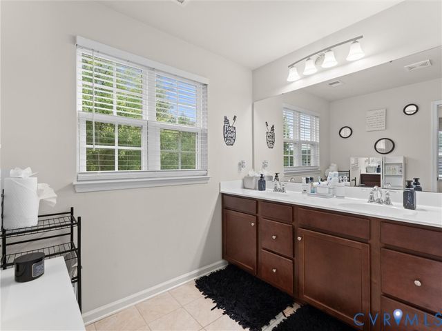 10206 Sandy Ridge Dr, Chesterfield, VA 23832