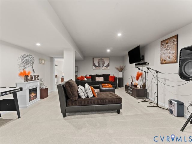 10206 Sandy Ridge Dr, Chesterfield, VA 23832