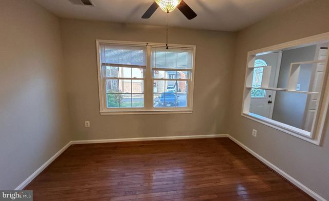 2058 MAYFLOWER DR, Woodbridge, VA 22192