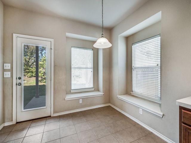 4705 Englishtown Drive, Arlington, TX 76016