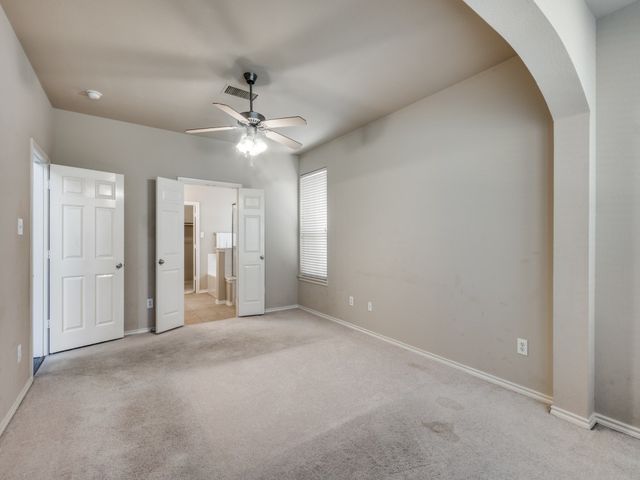 4705 Englishtown Drive, Arlington, TX 76016