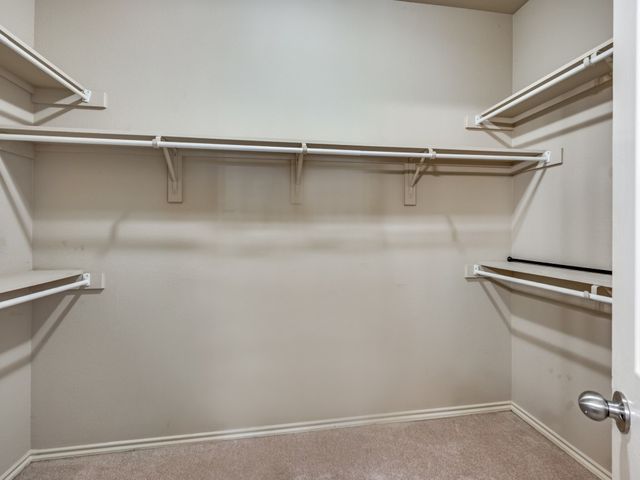 4705 Englishtown Drive, Arlington, TX 76016