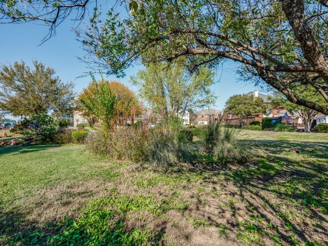 4705 Englishtown Drive, Arlington, TX 76016