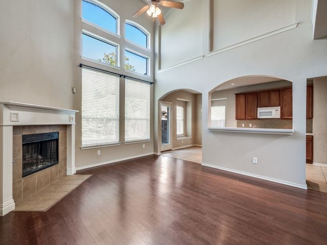 4705 Englishtown Drive, Arlington, TX 76016