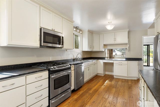 1619 Blaine Street, Port Townsend, WA 98368