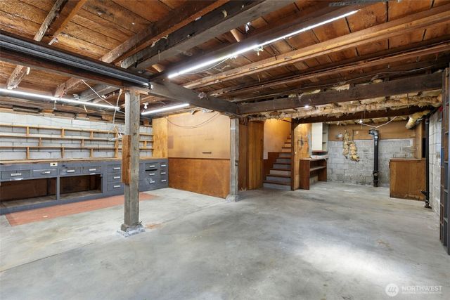 1619 Blaine Street, Port Townsend, WA 98368
