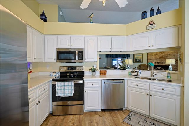 8783 SE 156 PLACE, Summerfield, FL 34491