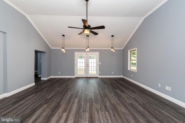 2421 HIGHLAND RD, Williamstown, NJ 08094