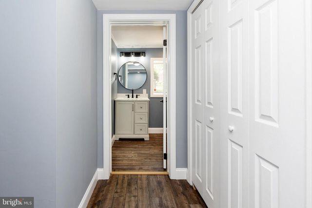 2421 HIGHLAND RD, Williamstown, NJ 08094