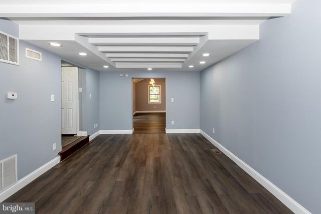 2421 HIGHLAND RD, Williamstown, NJ 08094