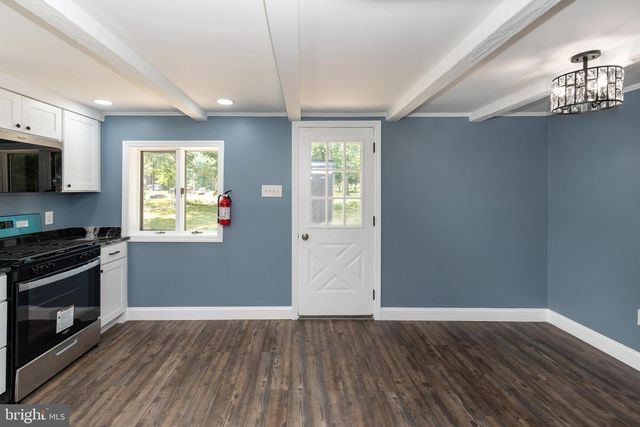 2421 HIGHLAND RD, Williamstown, NJ 08094