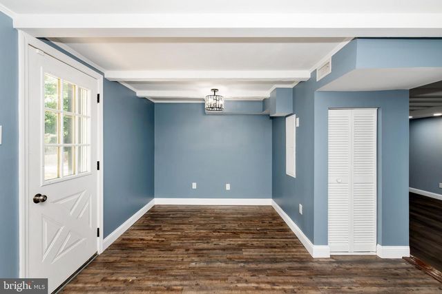 2421 HIGHLAND RD, Williamstown, NJ 08094