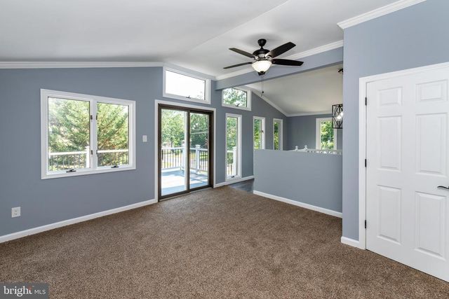 2421 HIGHLAND RD, Williamstown, NJ 08094