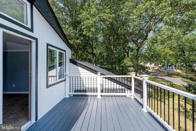 2421 HIGHLAND RD, Williamstown, NJ 08094