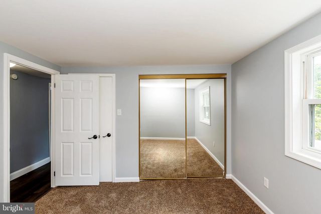 2421 HIGHLAND RD, Williamstown, NJ 08094