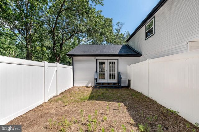 2421 HIGHLAND RD, Williamstown, NJ 08094