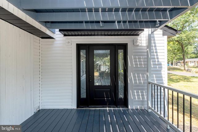 2421 HIGHLAND RD, Williamstown, NJ 08094