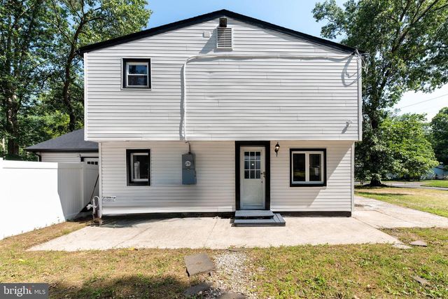 2421 HIGHLAND RD, Williamstown, NJ 08094