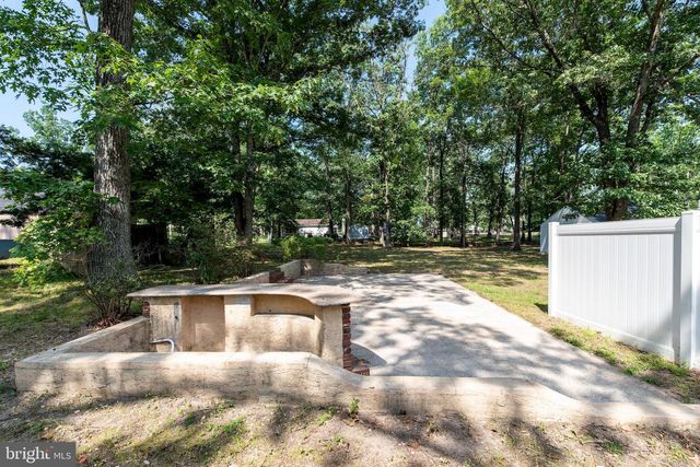 2421 HIGHLAND RD, Williamstown, NJ 08094