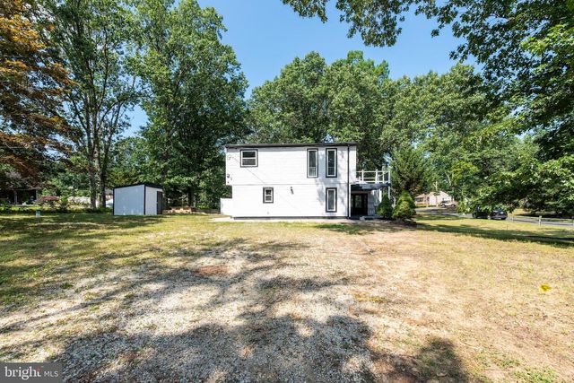 2421 HIGHLAND RD, Williamstown, NJ 08094