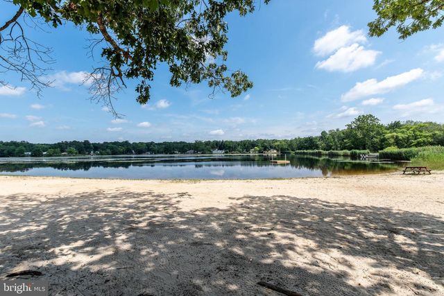 2421 HIGHLAND RD, Williamstown, NJ 08094