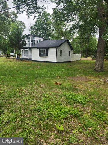 2421 HIGHLAND RD, Williamstown, NJ 08094