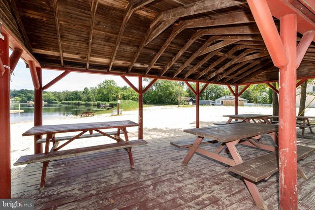 2421 HIGHLAND RD, Williamstown, NJ 08094