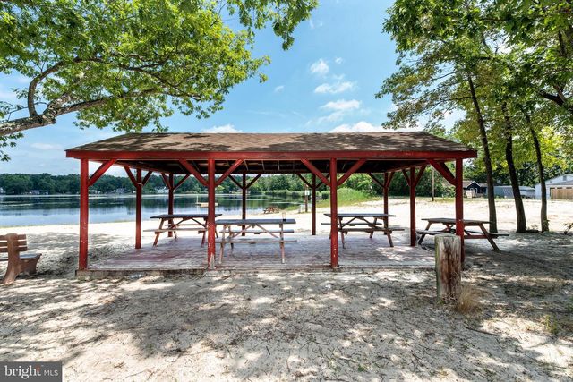 2421 HIGHLAND RD, Williamstown, NJ 08094