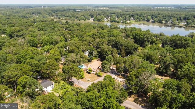 2421 HIGHLAND RD, Williamstown, NJ 08094