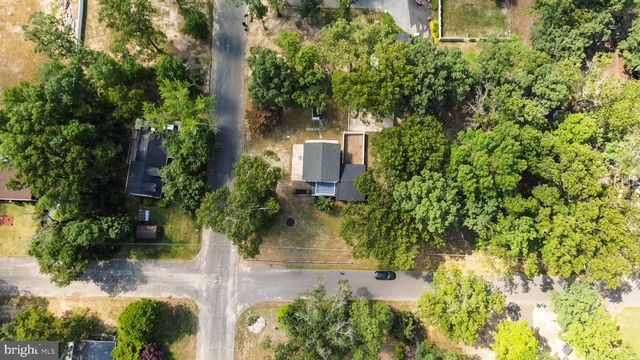 2421 HIGHLAND RD, Williamstown, NJ 08094