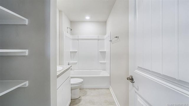 4003 Savannah Oaks Drive, Lake Charles, LA 70607