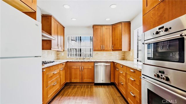 821 S 2nd G, Alhambra, CA 91801