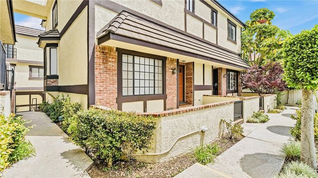 821 S 2nd G, Alhambra, CA 91801