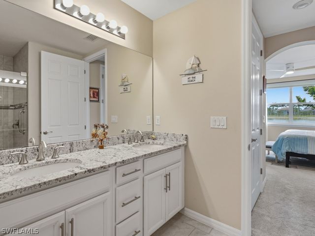 14591 Edgewater CIR, Naples, FL 34114