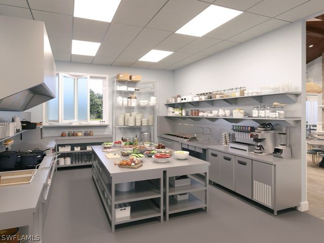 14591 Edgewater CIR, Naples, FL 34114