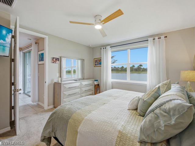 14591 Edgewater CIR, Naples, FL 34114