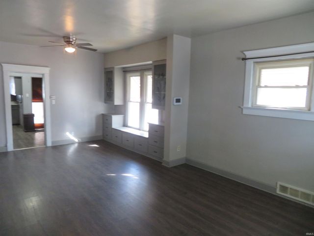 2201 W Delaware Street, Evansville, IN 47712