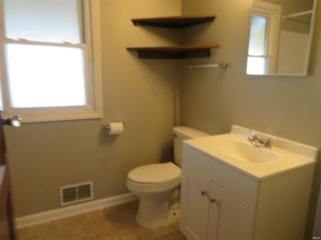 2201 W Delaware Street, Evansville, IN 47712